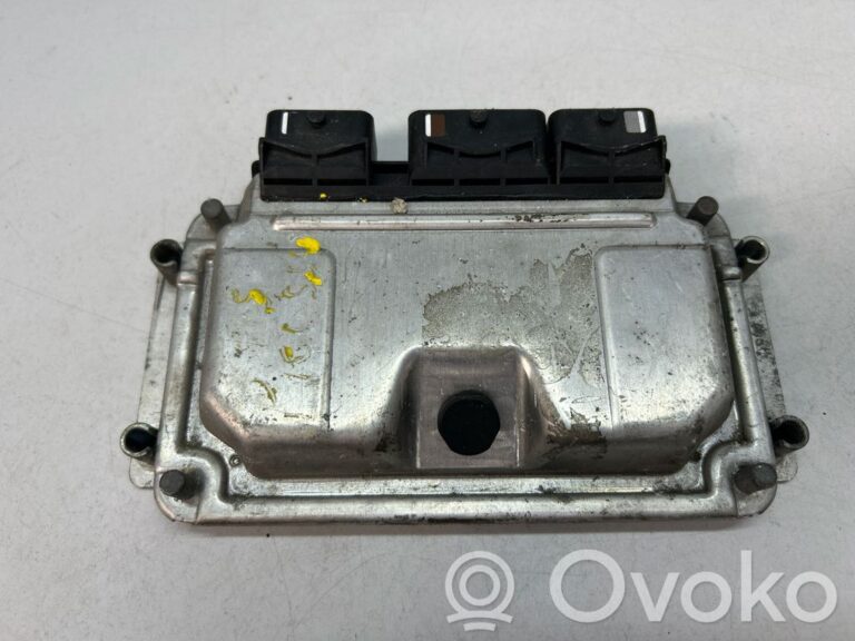 8344faba0a0e37b62abc507e65c38332-d2a22e285bc471336741552bea94e580_engine_control_unit_module