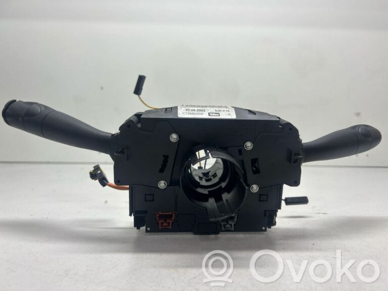 84690290a2fbb6c85722f2a2590b57f6-30e5be6fbe16ef2d46a692d1155e29db_light_switch