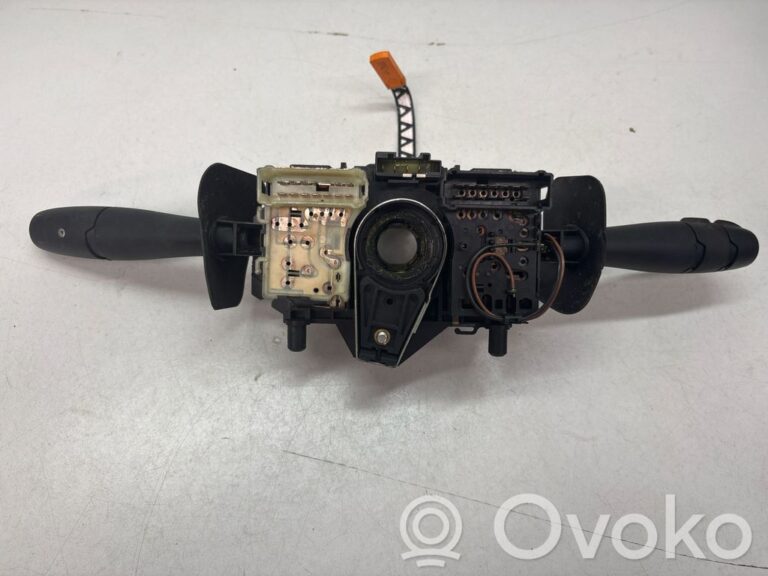 855d83701aa10f803419c0f0d79ed430-d2df3f9da539893b796b507f3688bfeb_wiper_control_stalk