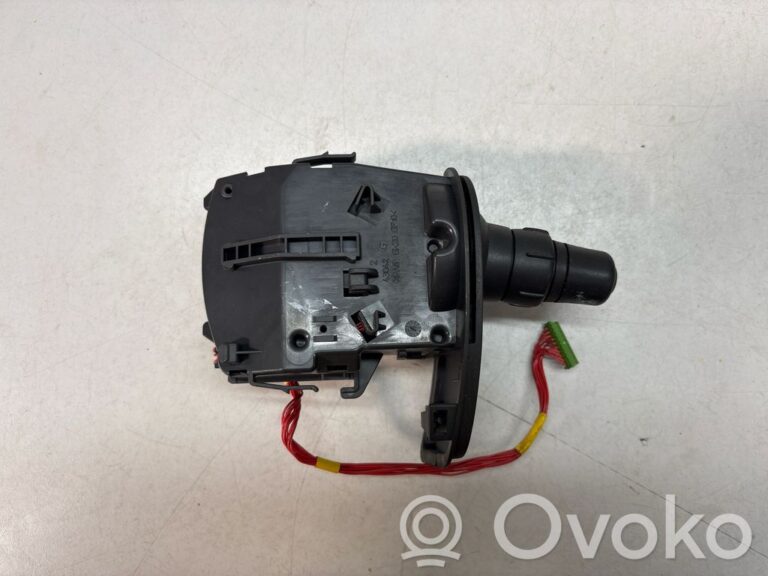 866d44661f7945554dc8235277832b86-02f18a84f5a02ad3daca5eeb29f01eb7_wiper_turn_signal_indicator_stalk_switch