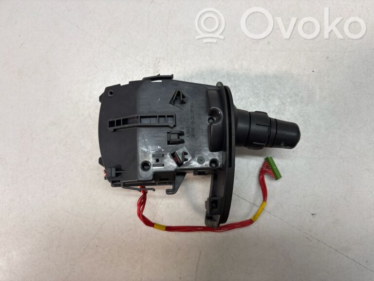 866d44661f7945554dc8235277832b86-02f18a84f5a02ad3daca5eeb29f01eb7_wiper_turn_signal_indicator_stalk_switch