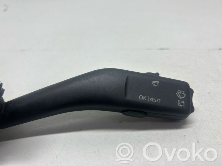 86832e8ac02993740daeac03eb120764-7814ef242d69946baffafdf5ae597fb4_wiper_control_stalk