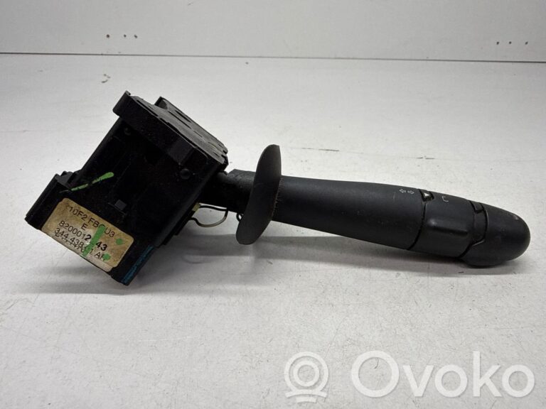 87280085cf9b830e40abd6a00ac8c25b-c11b55182030cd6b9b3ffff4da6a6096_wiper_speed_switch