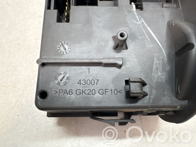 8733d70d19556993b35d96d39f852a86-9b07018cd22056d3059318caa92fb296_wiper_control_stalk