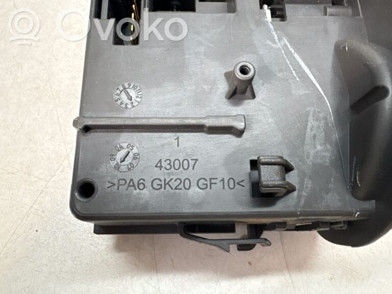 8733d70d19556993b35d96d39f852a86-9b07018cd22056d3059318caa92fb296_wiper_control_stalk