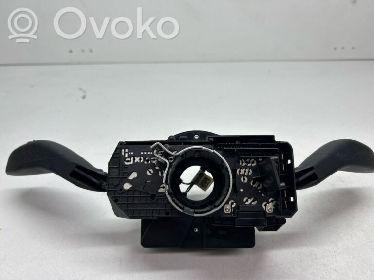 8780a5d32517ad21c2e044ba6665cdeb-volkswagen_polo_v_6r_wiper_turn_signal_indicator_stalk_switch