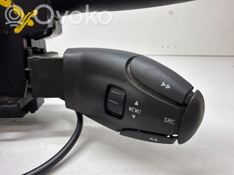 879502b7efdcc18c64bde30a7cb8123e-ae786cad8b002c886feb411fe6b36710_wiper_turn_signal_indicator_stalk_switch