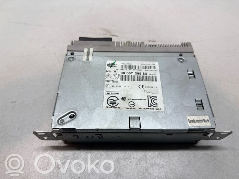 8799934805ddf72b537507ca042b0f91-646010dbd0a4e7523c98a234d8df0ae2_radio_cd_dvd_gps_head_unit