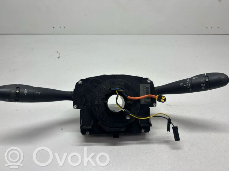 881458b8fcdebbefa47bc3627264587d-7c4730bbe70ab97edccbcba088bddbe0_wiper_turn_signal_indicator_stalk_switch