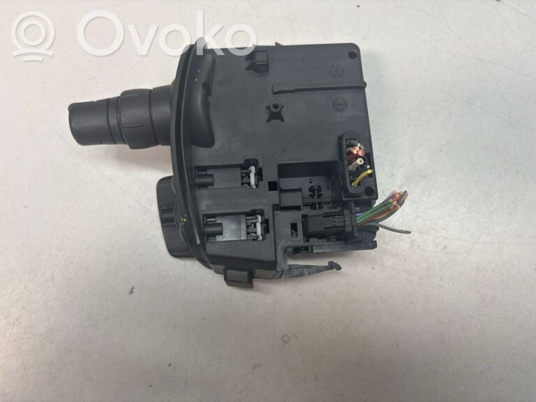 882da7eb06cd767d1bf278c1958670cc-90d38e79398a055dbe20408d656a9177_wiper_control_stalk