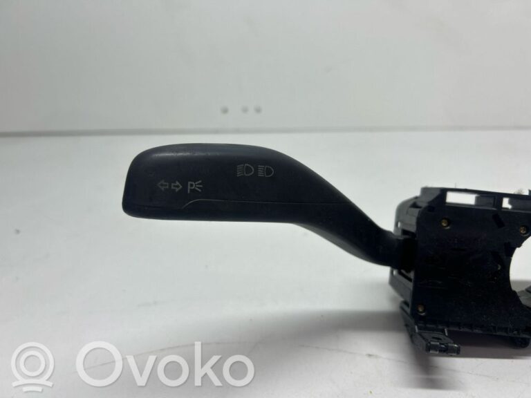 8878a59fac214f1ed1e441b4f65a2330-d3a0522f5892fa5b4b18f3dd0574b969_wiper_turn_signal_indicator_stalk_switch