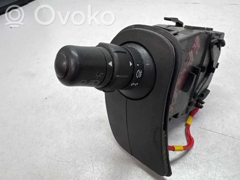 89ad9a443a76c3ee031bfab07f409026-b36a612273ce1e56350fed7f15d0d221_wiper_turn_signal_indicator_stalk_switch