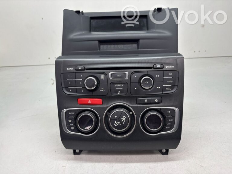 8a6bac1fcf323d1f0321ee0046ef9b63-e6a724c850618d8c3b9f304f3d6e1851_screen_display_small_screen