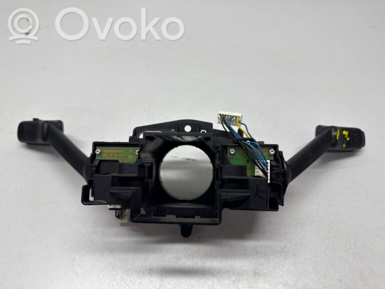 8b0cbd9ec8ecea59e0bffcabfc7762fc-868985bb0e2bebcc5b50b74434508799_wiper_turn_signal_indicator_stalk_switch