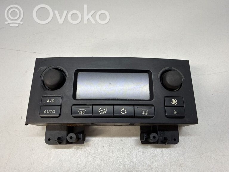 8b232d0035e32b9b1df58988a456578c-ee8f7e7ea3f804ce618af38312943bc7_climate_control_unit
