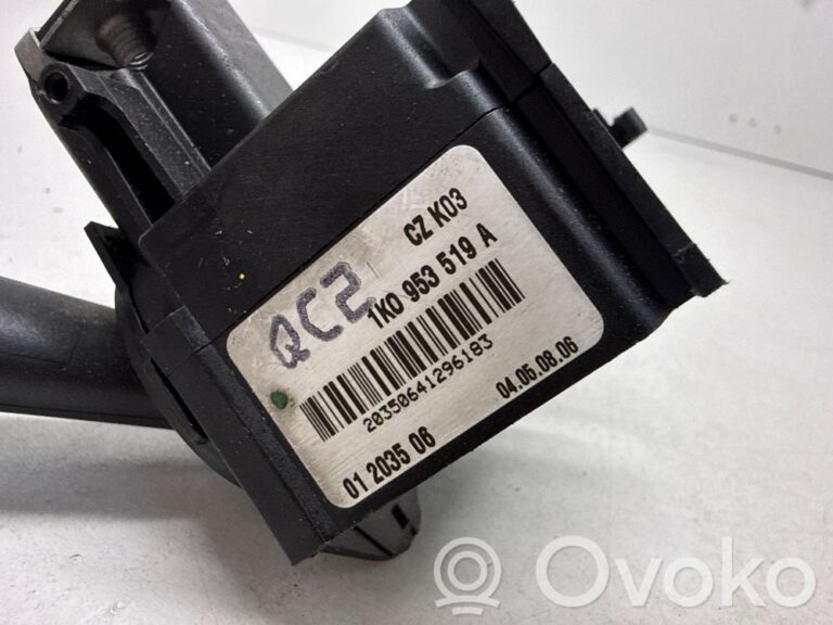 8bd62e0b6810f02077306ce536e1f865-dc35d89f3697e9395e6eb8e37e98cbdd_wiper_control_stalk