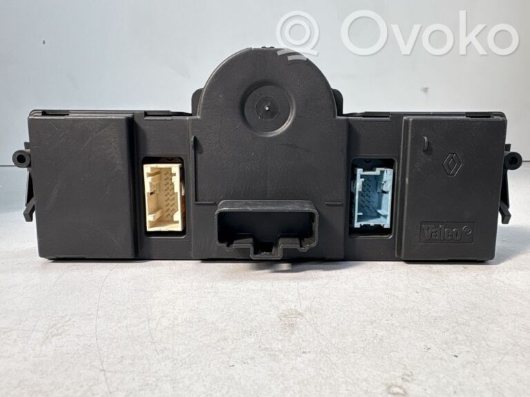 8bfd3850e70a6963b6df7fbf9477c335-adb42470f98dc663693a8a2c1ecd69fb_climate_control_unit