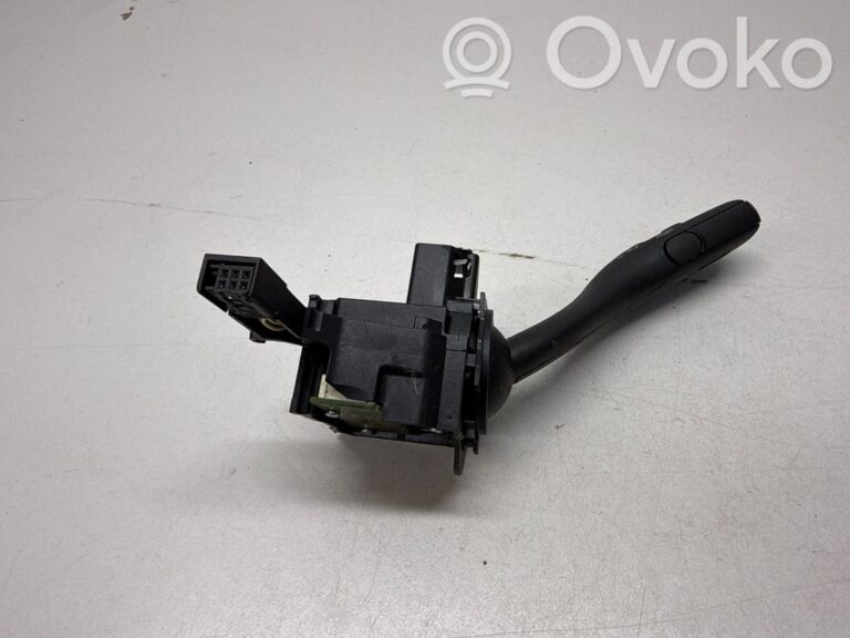 8c58e133613291843d7e5d1dd56cd1cb-629612c6d774031fe59efb70f1225800_wiper_control_stalk