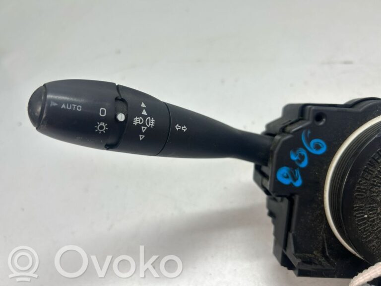 8c5ed9c49380b4f736f793ce2b3db3d6-3c9f654cfde073adabafd2e5e33e0231_wiper_control_stalk