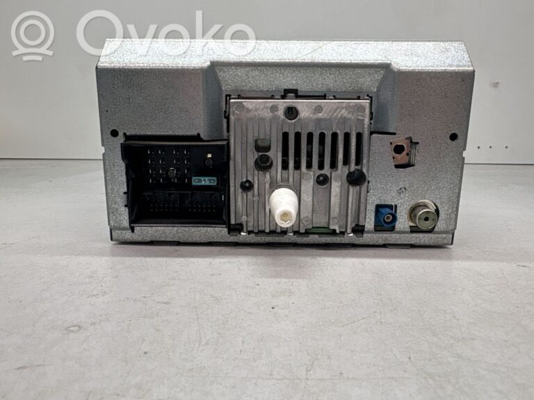 8cc26e405a660c18651593079073bb88-0863f09db021e2e0346a70ab8f4252b2_radio_cd_dvd_gps_head_unit