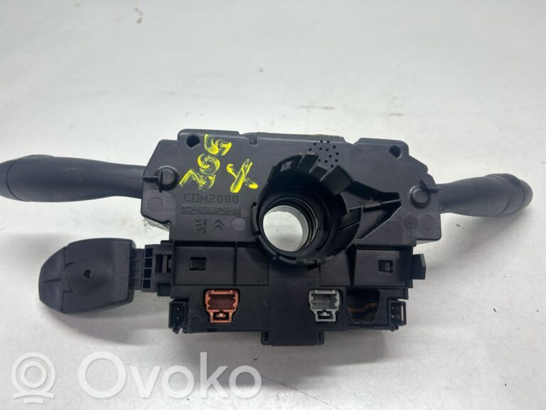 8d4231eadab51e5c48fd24cfea783f17-7b418c01a32ebb8753373af64d36de28_light_switch