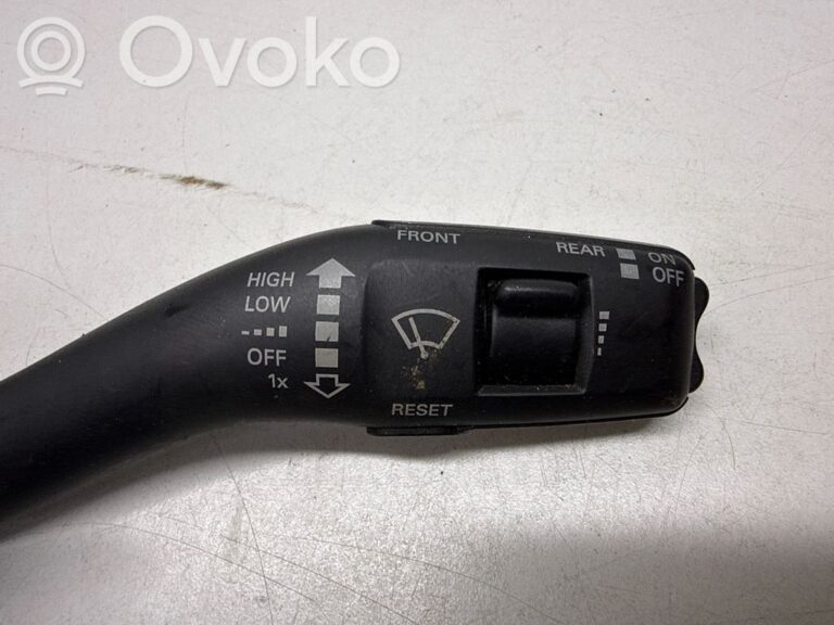 8def9e56e26ea0ca7b59cdf01e75e480-74a4901220cc8cc3b4bf40a8038e5ea4_wiper_control_stalk