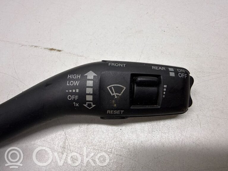 8def9e56e26ea0ca7b59cdf01e75e480-74a4901220cc8cc3b4bf40a8038e5ea4_wiper_control_stalk