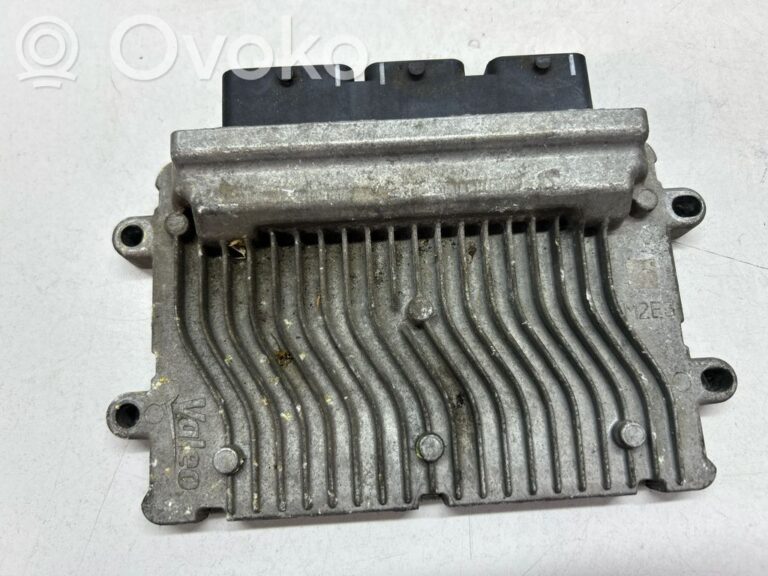 8df147bdfda2dc5aebe320294d64bc74-932117e096a533eaa6d41e041c095f72_engine_control_unit_module