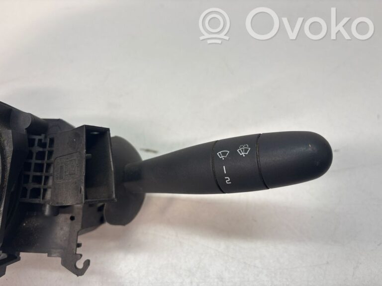 8ef768bc6534cb90fb925328d2ed436b-e7007a39393d8f7f6be1442749499f62_wiper_control_stalk