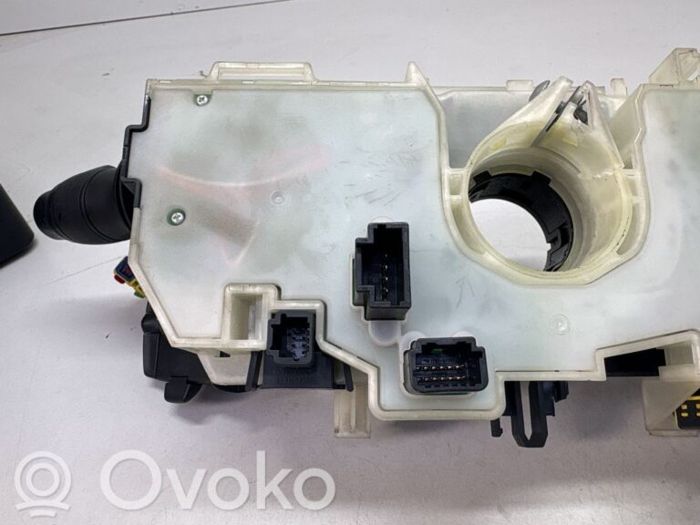 900b842ee6eeaecbf6854ccddf2b6a2f-9b34e58e62455fea35d5afb1ea28d88c_wiper_turn_signal_indicator_stalk_switch
