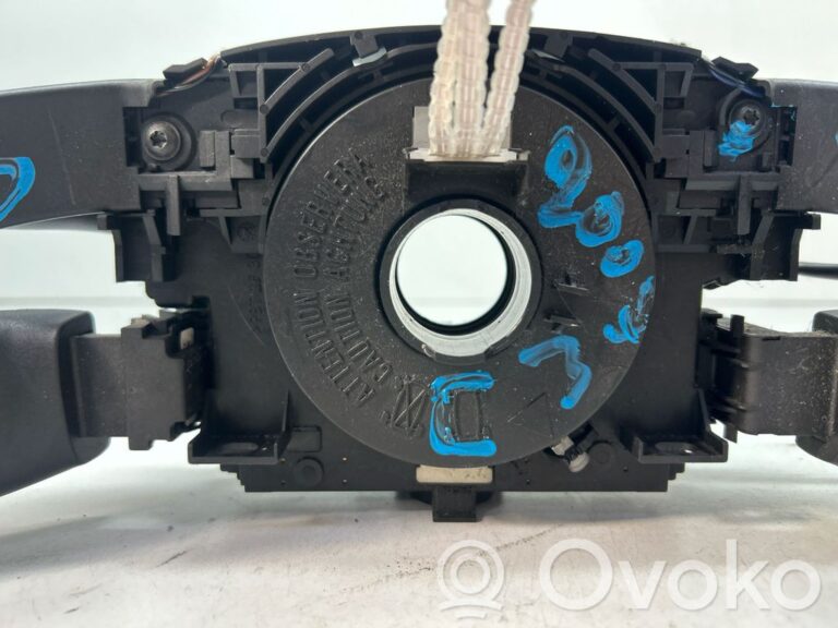 92aed365940a9f522b5a6fa77bfcca67-ca1511b99c33bbc6d0b1b7ba09cf5c68_wiper_turn_signal_indicator_stalk_switch