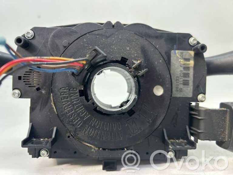 937b69ddefc2f05220bcdcbdd3ec17c6-3c3974c030f12a86a633ea5c4e2d8d81_light_switch