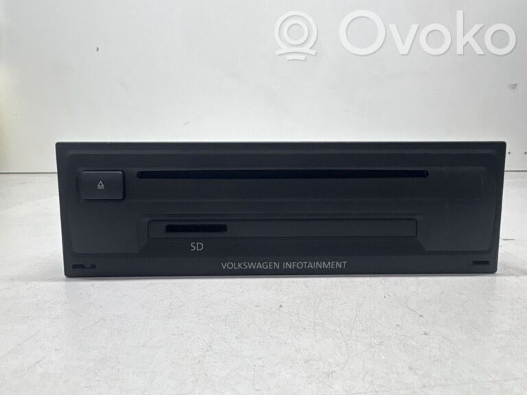 943b620ff7467f88c88fffd64e5fdba4-7c60e9473d2ec902ccb06ca357b636ff_radio_cd_dvd_gps_head_unit