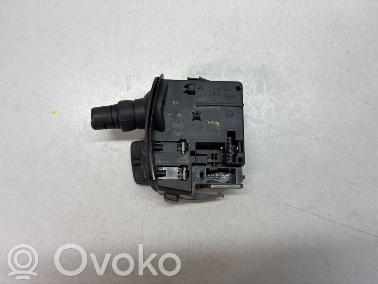 94d8454eb0b53d1b746444881c23b087-e4d4e3532c08a54af7e00b15767f87c3_wiper_control_stalk