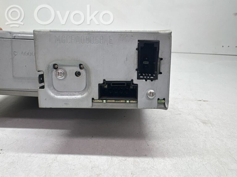 94eb62cbac4d4804e7063b3bbeaf203b-d8b7239f0c75bf93bd9c75618d267f46_cd_dvd_changer