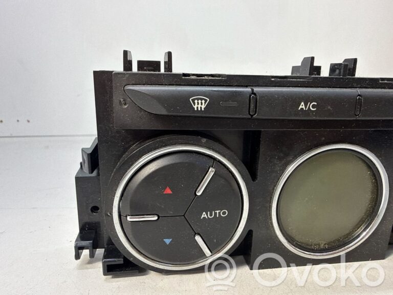 95a9c98ff1c7365eb8f9fc5857991f5b-3e8252d258874f3a070293ff9a5dac2b_climate_control_unit