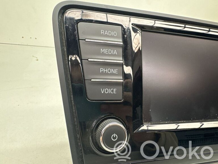 96cf85713feea73c30aa47a22d7b4a6e-2e46ebbe8161e6f25a8f817c0823acff_radio_cd_dvd_gps_head_unit