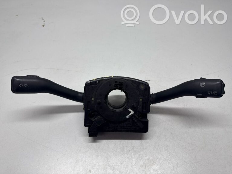 96d48dc3bca4c04dd1284dedc42e17c3-223155c775436aef32d06e33c7a90eb8_wiper_turn_signal_indicator_stalk_switch