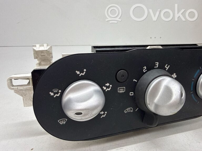 9768f0d75fcdce1bb5e1c9a9ba212db6-28681bf7d23a52aa7209bb4adadbfb84_climate_control_unit