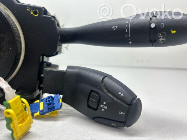 9787a4d3e769302deea0ee3b22fa7d48-9e9060dc4296075892791e5dd8729b8d_wiper_turn_signal_indicator_stalk_switch