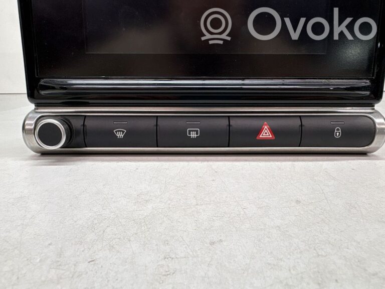 97b3c30e786bccddfd99b1553149b31c-1b0d789847f1df35560fb641ce4d158d_screen_display_small_screen