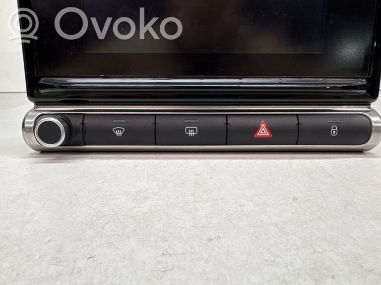97b3c30e786bccddfd99b1553149b31c-1b0d789847f1df35560fb641ce4d158d_screen_display_small_screen