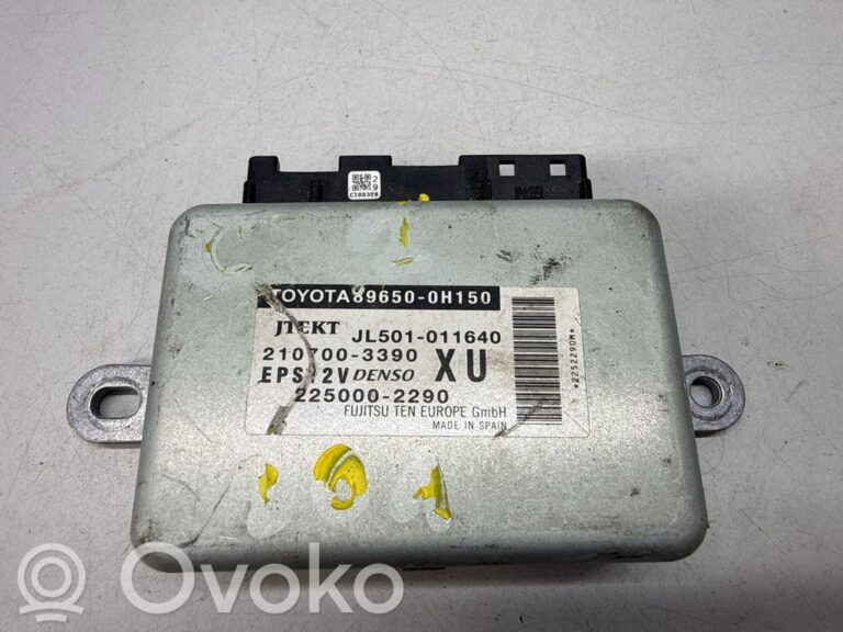 98ad4cba62b3dfceee34d31629e5650d-e41f383494747e5a2265c6ce02c8a499_interior_comfort_aerial_antenna