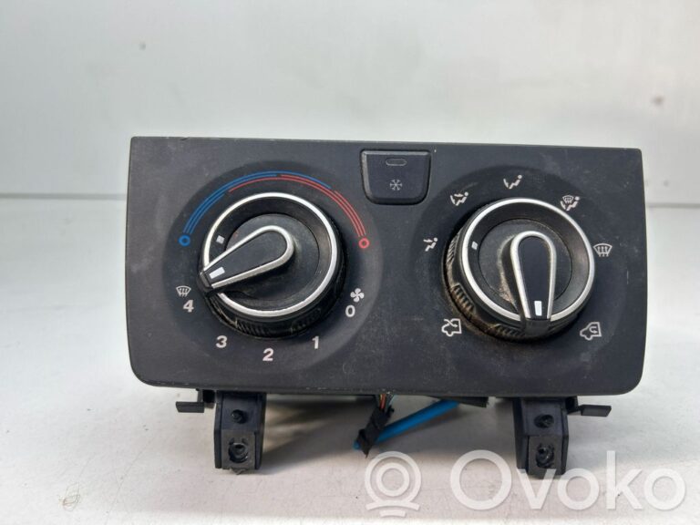 98cc1ac35b8c534def4d71044828b0fc-c25d578471e89bef39a93167f4534f85_climate_control_unit