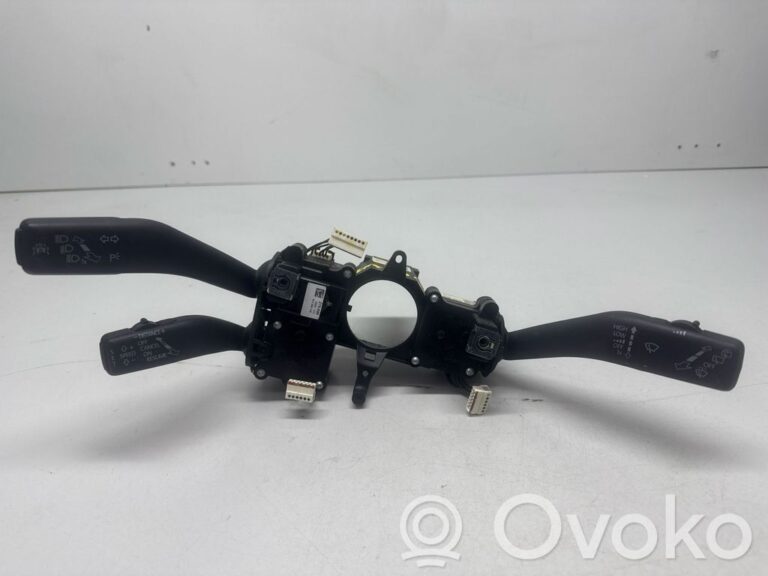 995b0ff63e45b4b9f07a4f697adee4dd-010372572e8355d6dc7fed4aae50f37a_wiper_turn_signal_indicator_stalk_switch