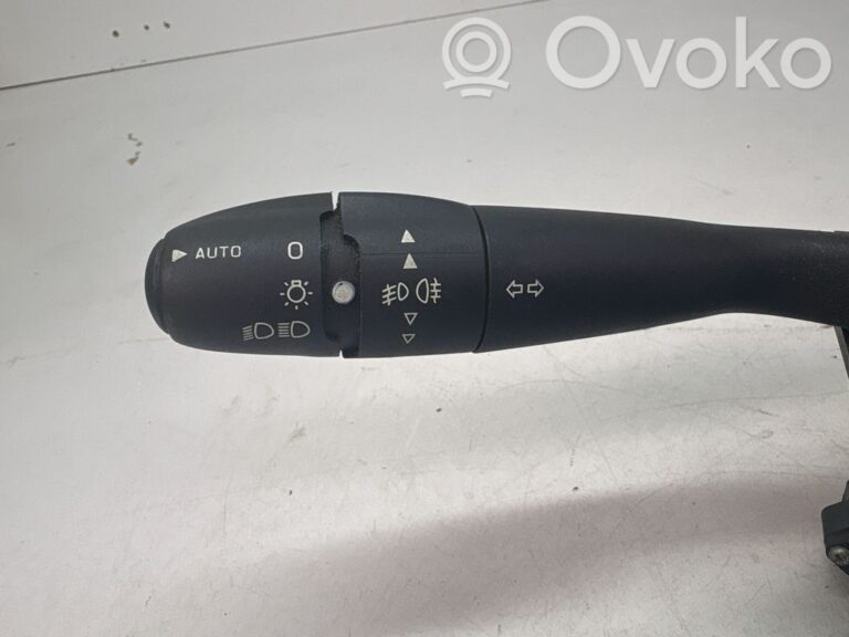 99e13256e527aa6d3ef35a10e7c7a1e8-3ce3a86dc51cf8b10eec3926bf70fcc7_wiper_turn_signal_indicator_stalk_switch