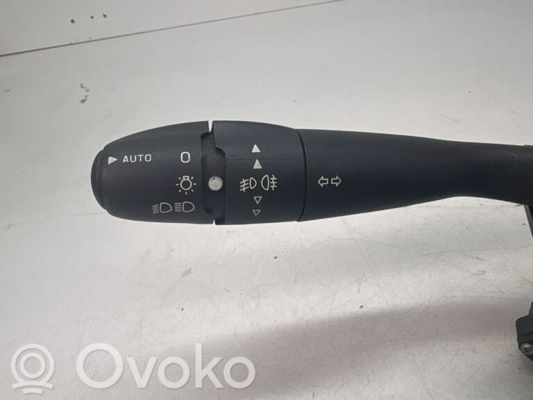 99e13256e527aa6d3ef35a10e7c7a1e8-3ce3a86dc51cf8b10eec3926bf70fcc7_wiper_turn_signal_indicator_stalk_switch