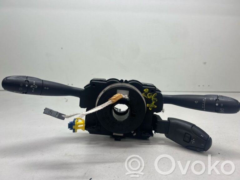9a2d92acde018f02caec40b3880e33a1-6deb48f497fd94b70e53e3ea2aec1630_light_switch