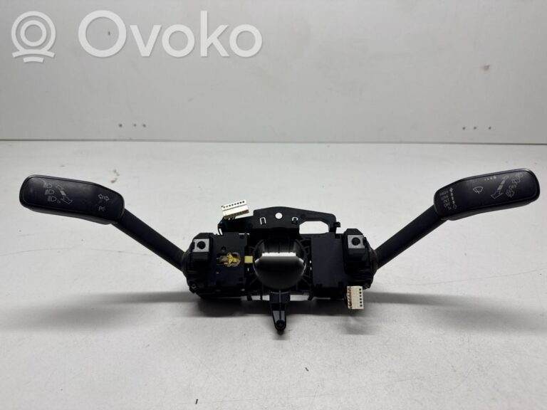 9a443801e7a861dcf9024eb64427866e-12b56b7c1e7edc34e1674d94c45d7151_wiper_turn_signal_indicator_stalk_switch