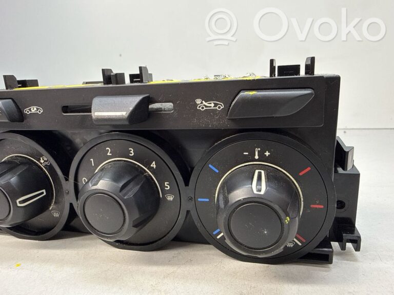 9aa2992752fb0873e993db8e6fd101a9-c6b37bdf162d5669b3abca9e111bb2c6_climate_control_unit